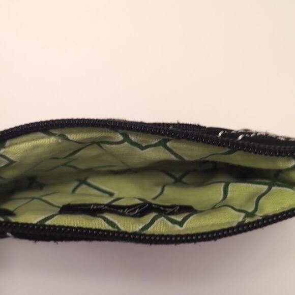 Vera Bradley Green Patchwork Geometric Pouch Coin Card Holder - Picture 5 of 7